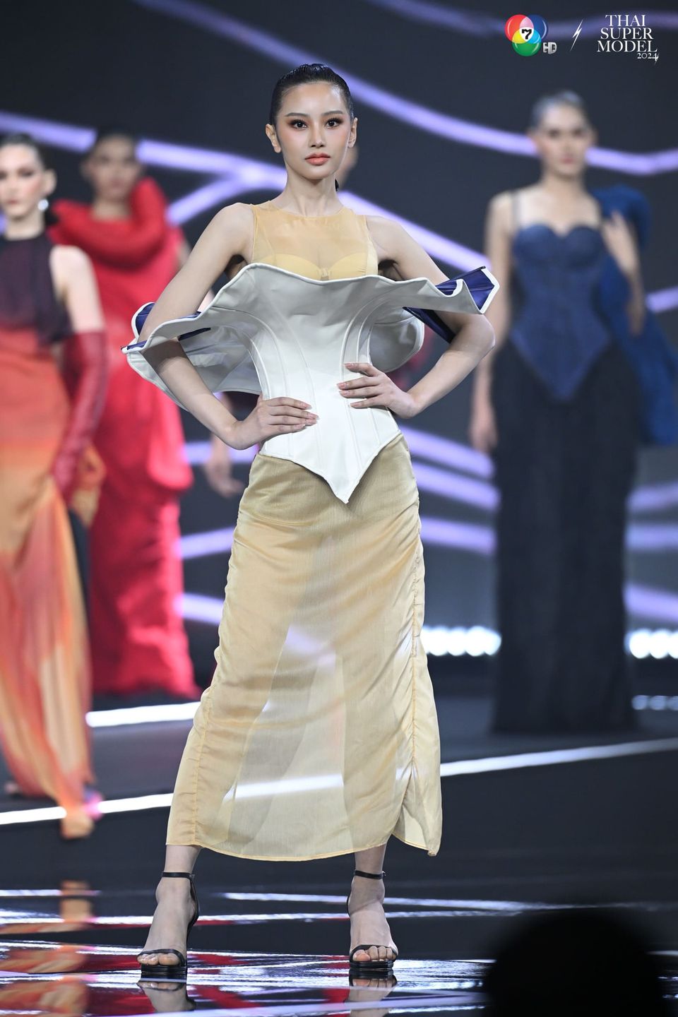 ภาพบรรยากาศแสดงความยินดีกับ THAI SUPERMODEL 2024 TOP10