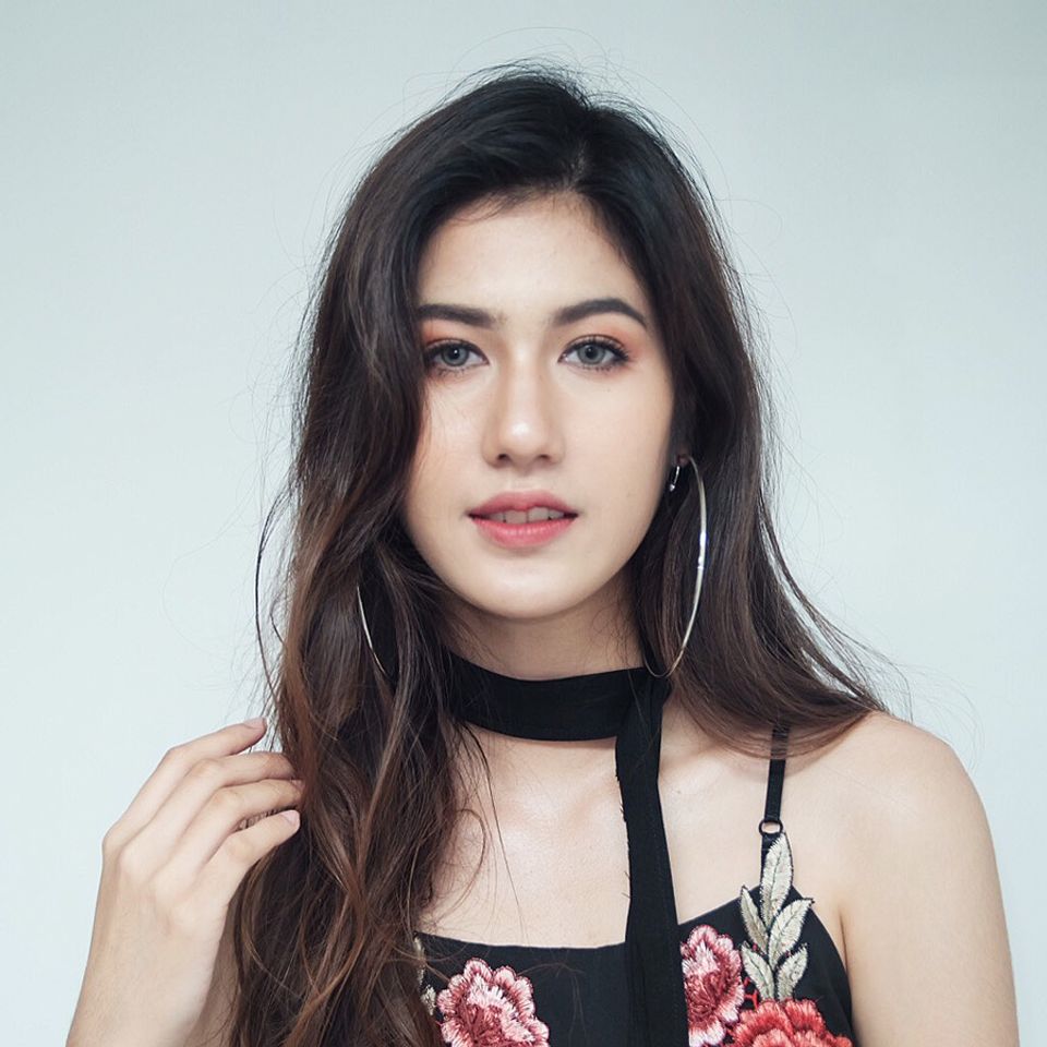 พิ้งค์พลอย