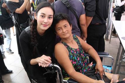 นาว ทิสานาฏ ตื้นตันไม่ลืม ครั้งหนึ่งเคยถวายงานแสดงโขนหน้าพระพักตร์ ในหลวง ร.9 เผย ขอเป็นส่วนหนึ่งสืบสานนาฏศิลป์ไทย ก่อนเตรียมรับบทนางเอกใน สายโลหิต ทางช่อง 7 สี