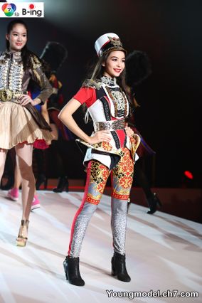 “น้องเหม่ยเหมย-ธัญญวีร์ ชุณหสวัสดิกุล” คว้าตำแหน่งชนะเลิศ Young Model 2015