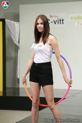 ไทยซูเปอร์โมเดล 2013 เปิดเวทีคัดเข้ม ประเดิมตำแหน่งแรก “สวยใส สุขภาพดี สไตล์ C-vitt”