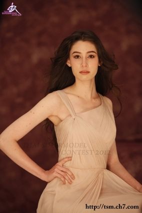 T9 อจิรภา ซาบีน่า ไมซิงเกอร์