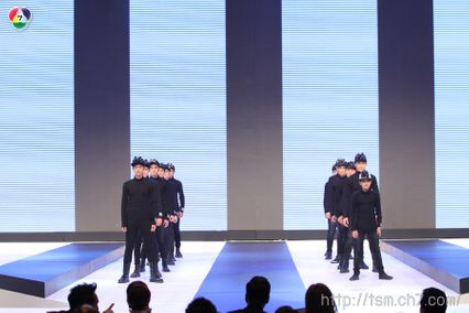 สาวน้อยวัย 17 ปี“เมลดา สุศรี”คว้าตำแหน่งไทยซูเปอร์โมเดลคอนเทสต์ 2013  พร้อมควบ 2 ตำแหน่งรางวัลพิเศษ