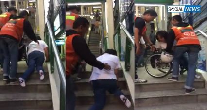 ใจหล่อ! หนุ่มวินมอเตอร์ไซค์ ช่วยยกรถเข็นหญิงพิการขึ้นบีทีเอส ซึ้งน้ำใจเพื่อนมนุษย์
