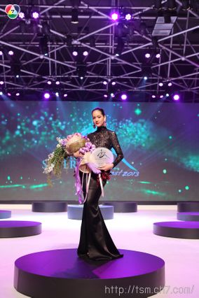 สาวน้อยวัย 17 ปี“เมลดา สุศรี”คว้าตำแหน่งไทยซูเปอร์โมเดลคอนเทสต์ 2013  พร้อมควบ 2 ตำแหน่งรางวัลพิเศษ