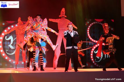 “น้องแพรไหม- ไมลิน อังสท์” สาวน้อยหน้าหวาน อายุ 15 ปี คว้าตำแหน่ง Young Model 2016 รับทุนการศึกษา 150,000 บาท