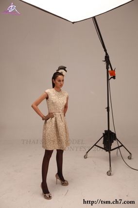 T13 พลอยพรรณราย ชื่นชม