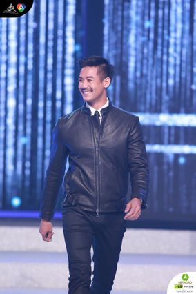 ใบหม่อน - กิตติยา จิตรภักดี ออร่าเจิด คว้าตำแหน่ง ไทยซูเปอร์โมเดล 2016