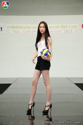 ไทยซูเปอร์โมเดล 2013 เปิดเวทีคัดเข้ม ประเดิมตำแหน่งแรก “สวยใส สุขภาพดี สไตล์ C-vitt”
